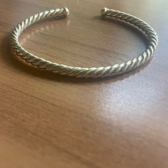 Genuine DAVID YURMAN Cablespira bracelet 18k gold 4mm - Picture 1 of 2
